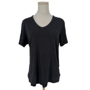 Universal Thread Basic V-Neck T-Shirt Women's M Dark Grey Charcoal Casual